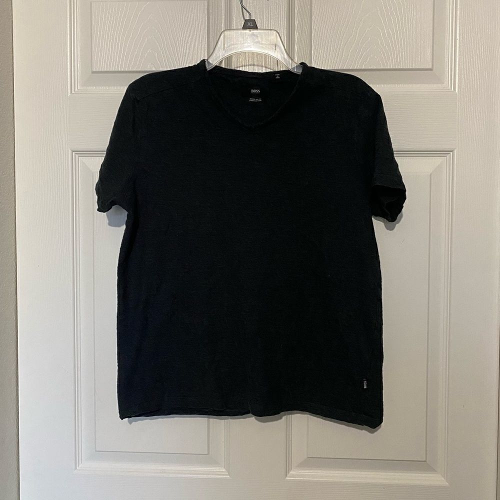 BOSS by Hugo Boss Women’s Charcoal V Neck T Shirt Size M